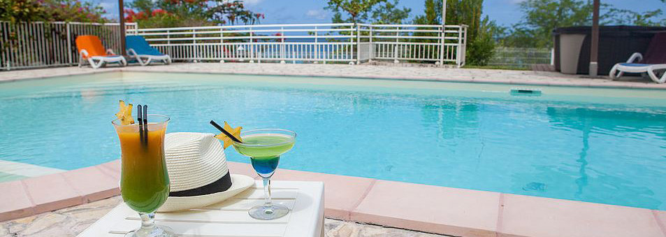 Cocktail am Pool Corail Hotel Martinique