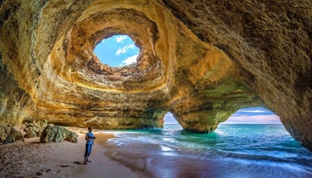 Höhle von Benagil an der Algarve