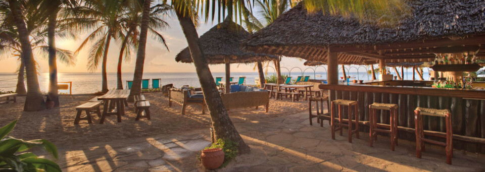 Strand & Bar des Sarova Whitesands Beach Resort & Spa