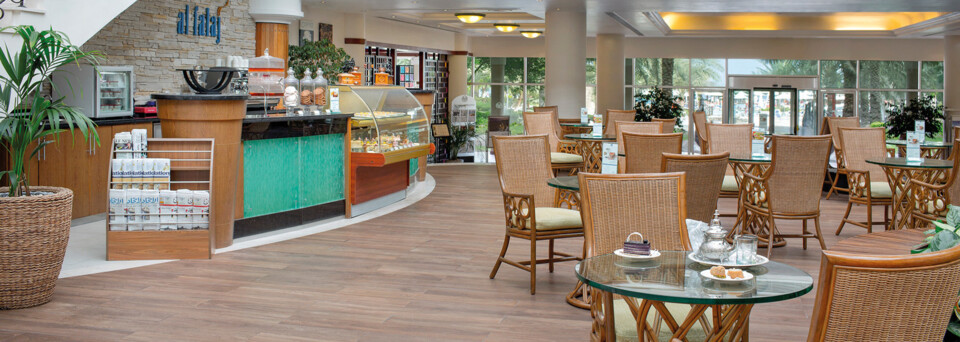Fujairah Rotana Resort & Spa Al Aqah Beach Café Lounge