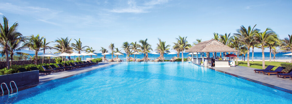 Pool des Meliá Danang Beach Resort