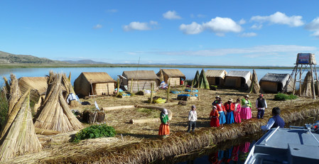 Uros Indianer am Titicacasee Peru