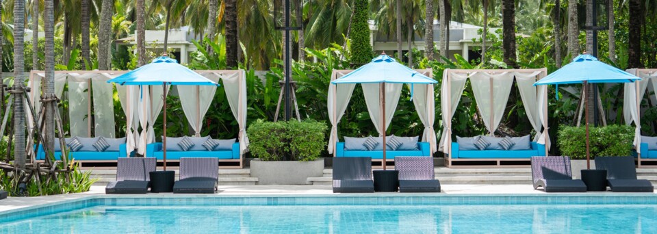 Khao Lak Grand Mercure Pool