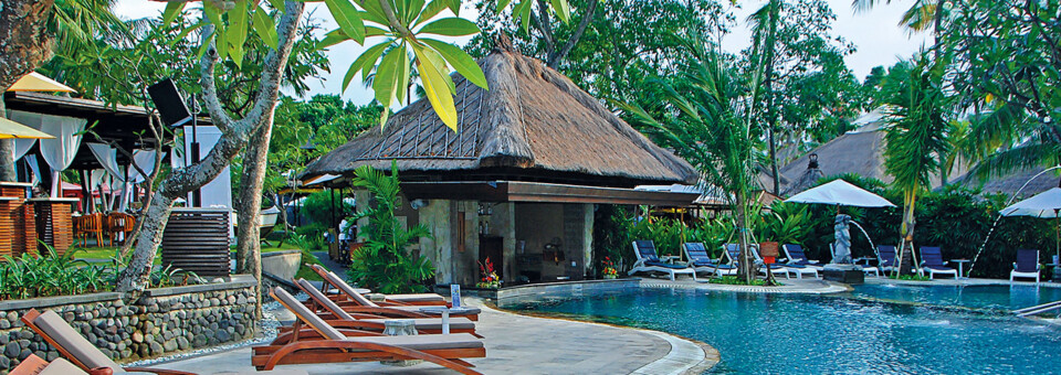 Pool des Legian Beach Hotel