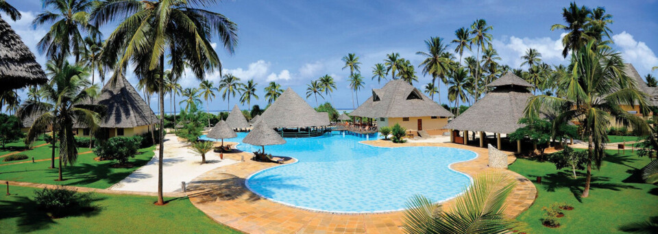 Neptune Pwani Beach Resort & Spa - Hauptpool