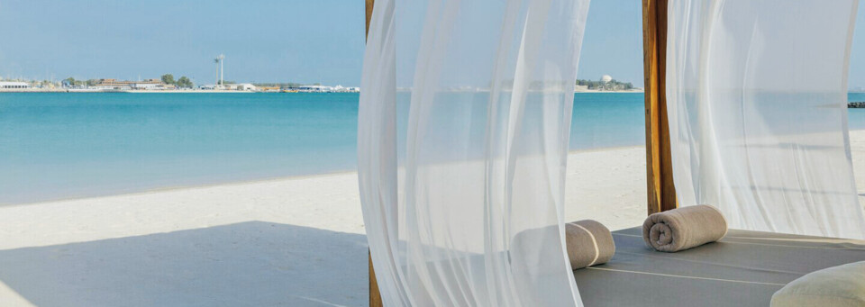 The St. Regis Abu Dhabi - Strand