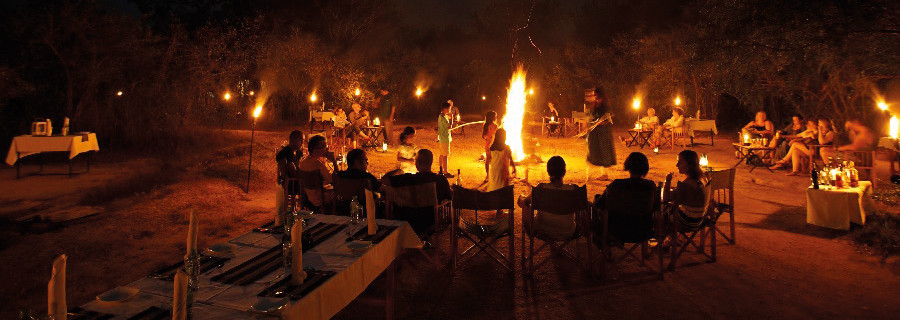 Big Game Tented Camps - Lagerfeuer