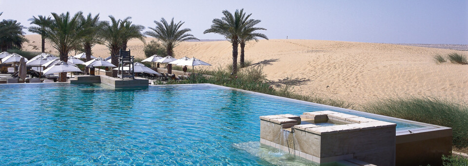 Infinity Pool Bab Al Shams Desert Resort & Spa Dubai Wüste 