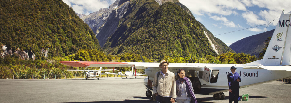 Milford Sounds Panoramarundflug