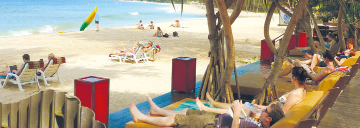 Lanta Castaway Beach Resort Strand