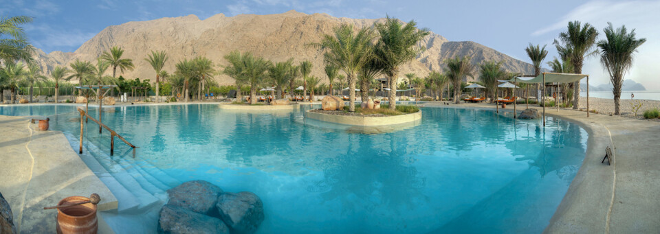 Six Senses Zighy Bay Pool