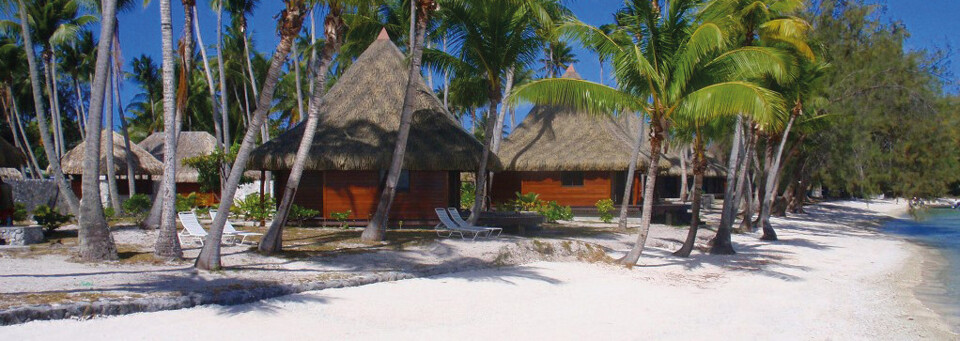 Außenansicht Bungalows am Strand - Kia Ora Resort & Spa Rangiroa