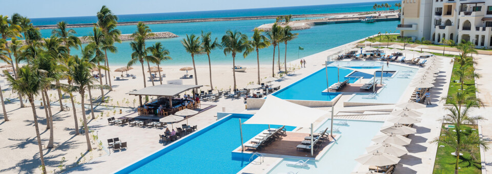 Pool des Fanar Hotel & Residences