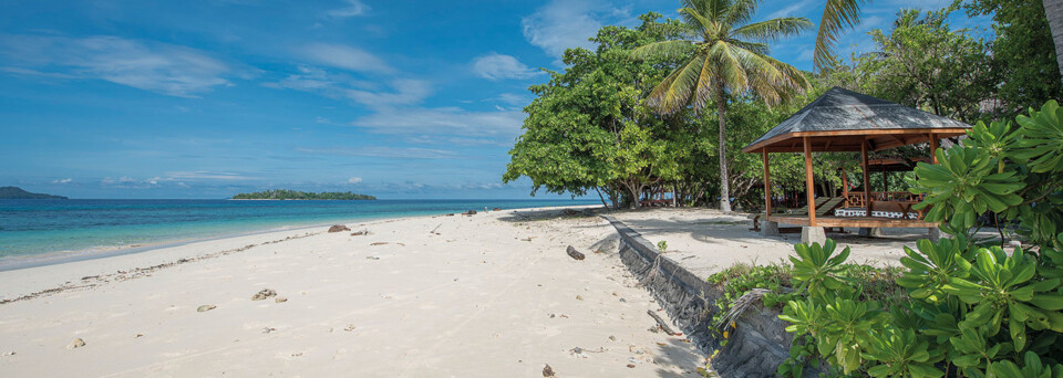 Strand des Gangga Island Resort Nord-Sulawesi 