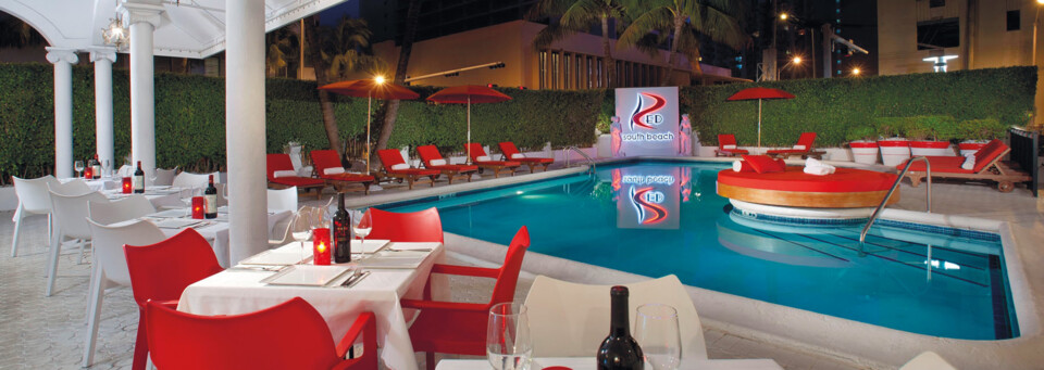 Pool-Restaurant - Red South Beach 