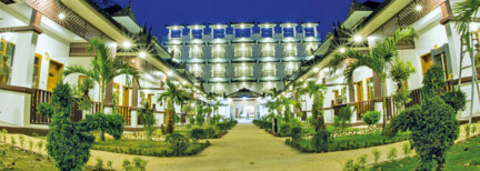 Yadanarpon Dynasty Hotel