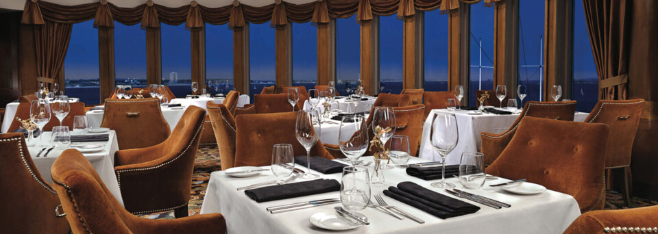 Restaurant - The Queen Mary