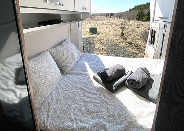 Holdur Camper X13 Interior Bett