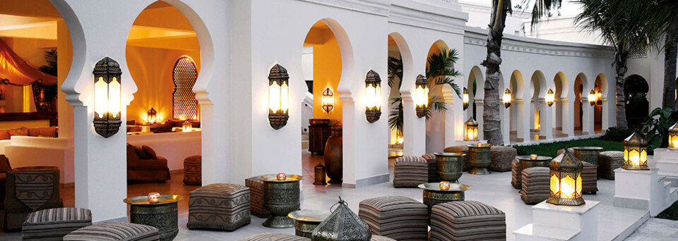 Baraza Resort & Spa - Dhahabu Lounge