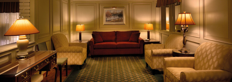 Lobby des Royal Scot Hotel & Suites