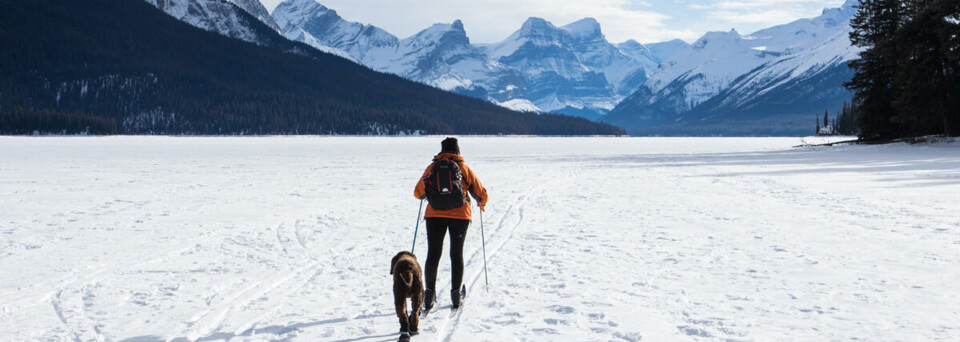 Lake Magnolia im Jasper Nationalpark im Winter