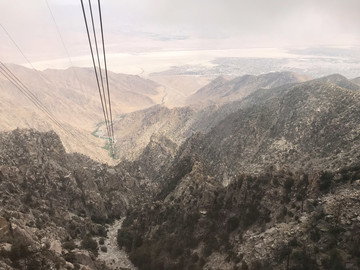 Größte rotierende Seilbahn der Welt - Palm Springs Aerial Tramway