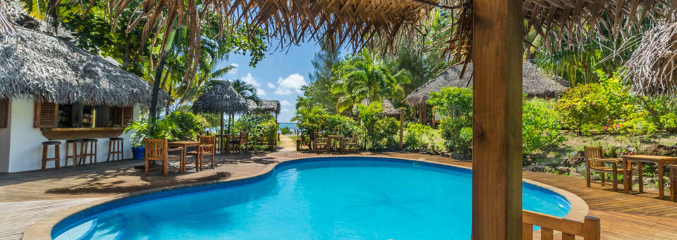 Etu Moana Beach Villas Pool