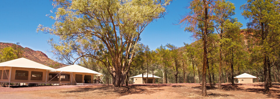 Außenansicht des Ikara Safari Camp