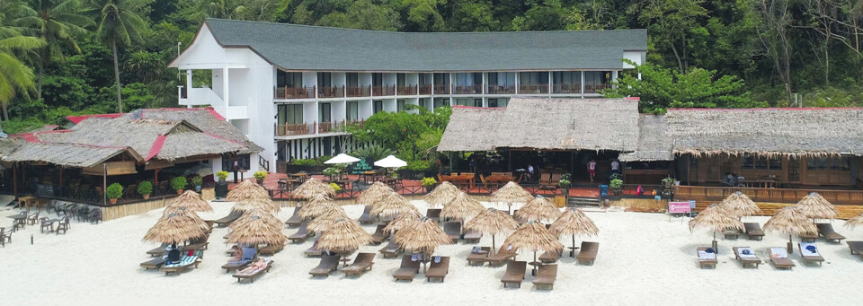 Außenansicht des BuBu Long Beach Resort auf den Perhentian Inseln