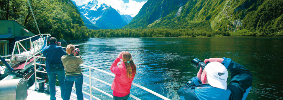 Ausblick vom Deck - "Milford Mariner" im Doubtful Sound