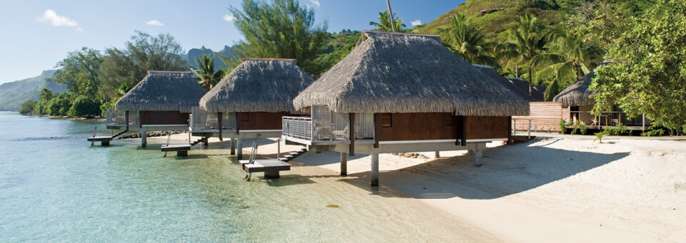 Außenansicht Lagoon Bungalows des Hilton Moorea Lagoon Resort & Spa