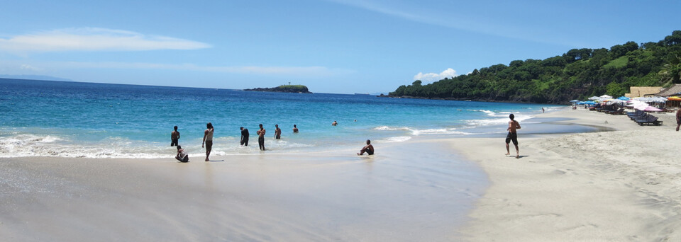 Strand Candi Dasa auf Bali