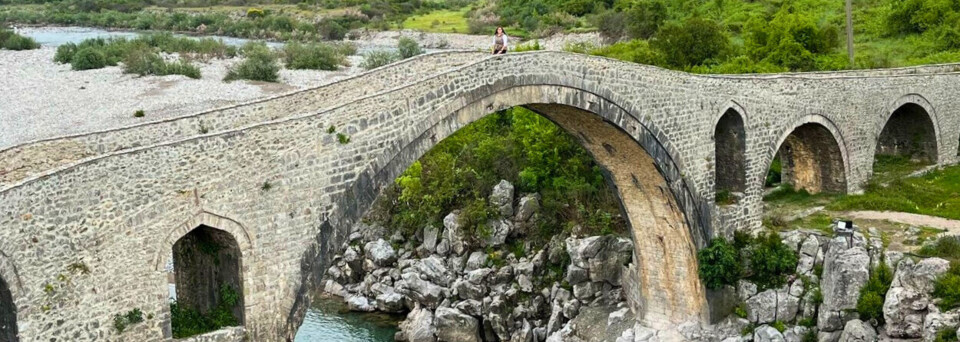 Brücke Ura e Mesit in Nordalbanien 