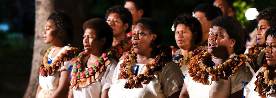 Traditioneller Tanz - Blue Lagoon Cruises Fiji