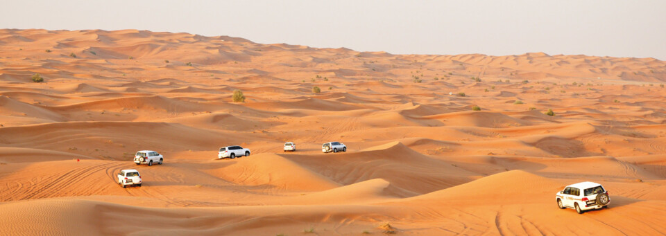 Wüstentour im Allrad-Fahrzeug Dubai