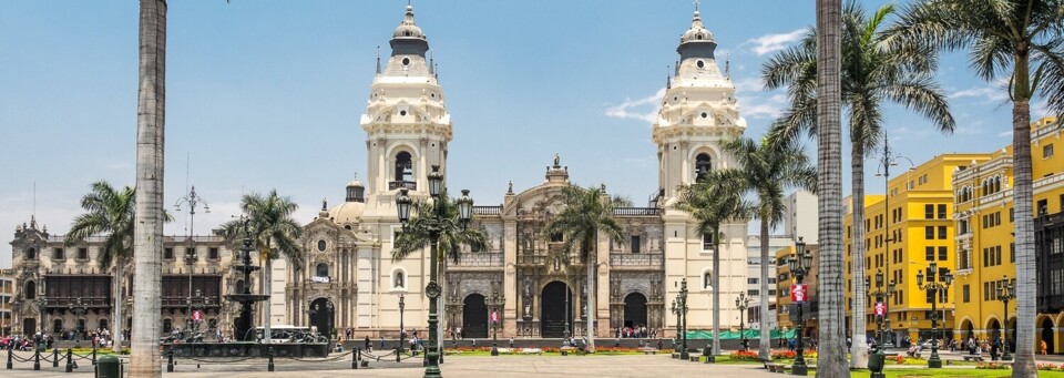 Lima Kathedrale und Plaza de Armas