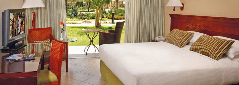 Fujairah Rotana Resort & Spa Al Aqah Beach Zimmer