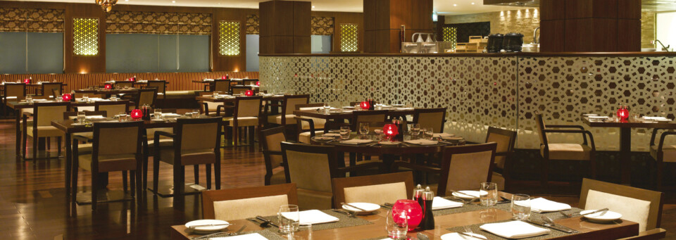 Restaurant Hilton Garden Inn Saket Delhi