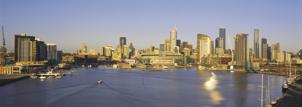 Melbourne Skyline und Swan River