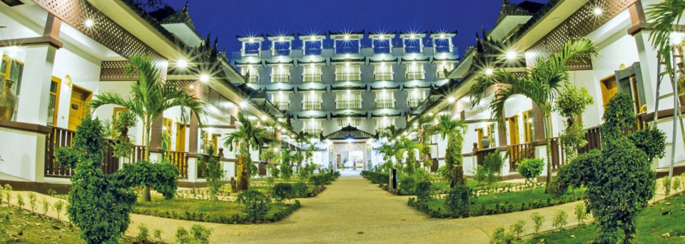 Außenansicht des Yadanarpon Dynasty Hotel