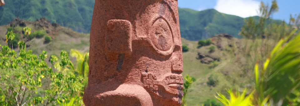Skulptur in Ua Huka, Marquesas Inseln