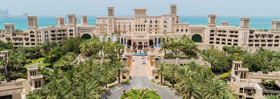 Jumeirah Al Qasr Eingang von oben