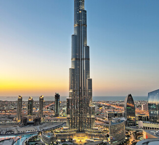 Dubai Skyline mit Burj Khalifa Dubai Skyline mit Burj Khalifa
