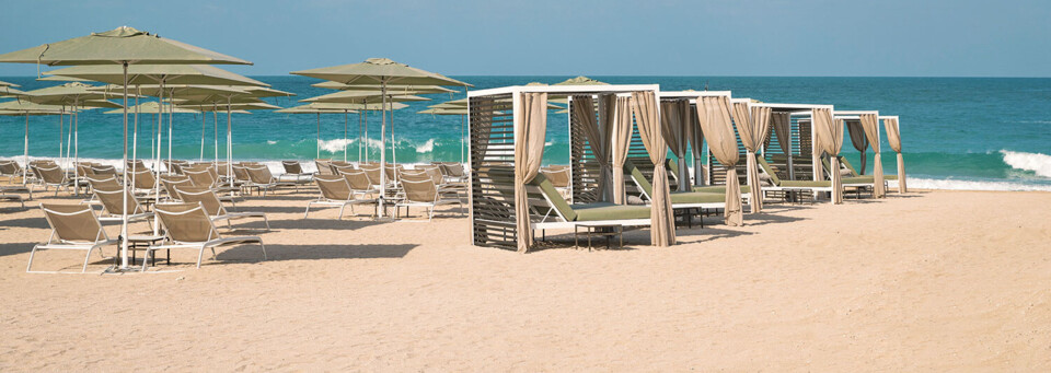 Strand - Caesars Resort Bluewaters Dubai
