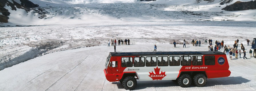 Ice Explorer Fahrzeug im Columbia Icefield