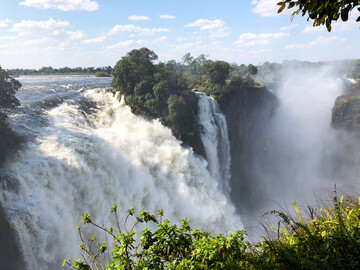 Victoriafälle in Simbabwe - Simbabwe Reisebericht