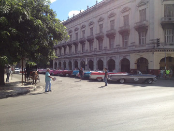 Kuba Reisebericht: Der Parque Central in Havanna