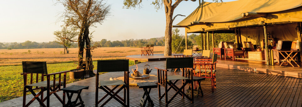 Plains Camp Terrasse Rhino Post Safari Lodge Krüger Nationalpark