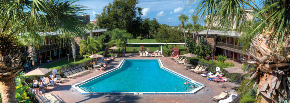 Rosen Inn International Pool