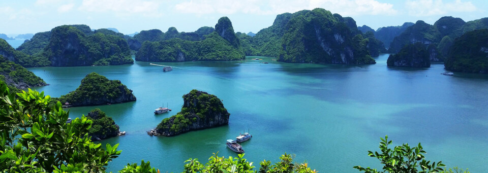 Halong Bucht im Golf von Tonkin